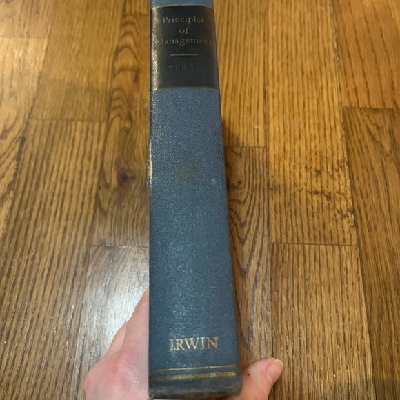 VINTAGE 1960's PRINCIPLES OF MANAGEMENT - TERRY - HARDCOVER BOOK - Picture 3 of 10